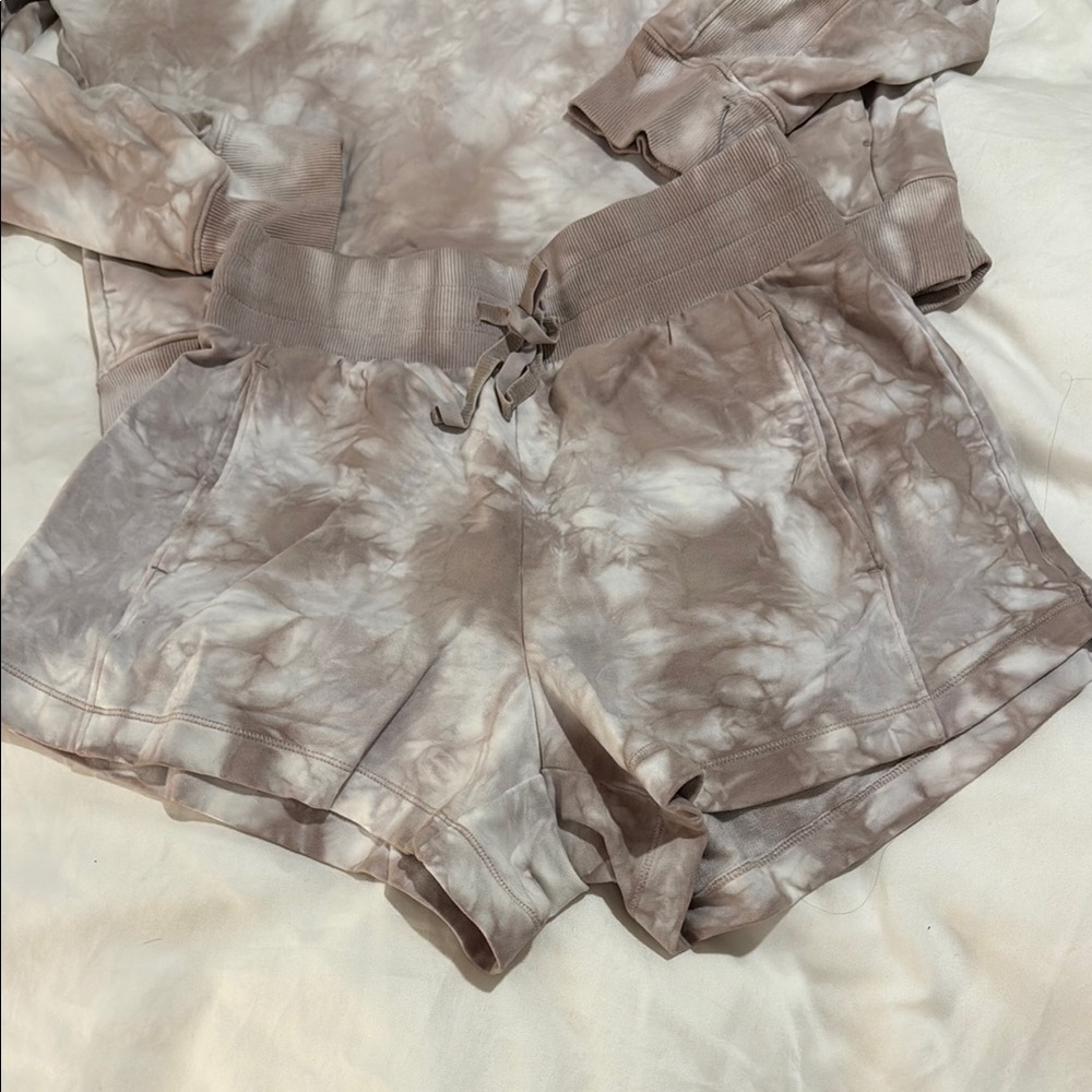 All in Motion Tie-Dye Lounge Set in Brown and White - Picture 2 of 7